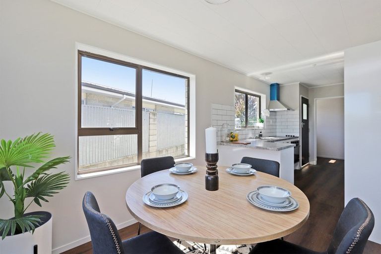 Photo of property in 13 Spriggs Crescent, Greenmeadows, Napier, 4112