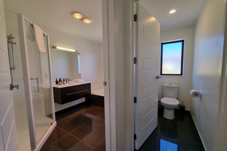 Photo of property in 24 Mistake Drive, Lake Tekapo, 7999