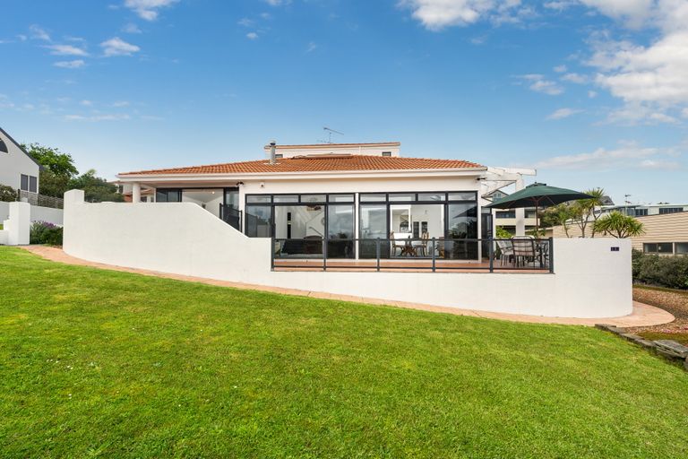 Photo of property in 183 Brightside Road, Stanmore Bay, Whangaparaoa, 0932