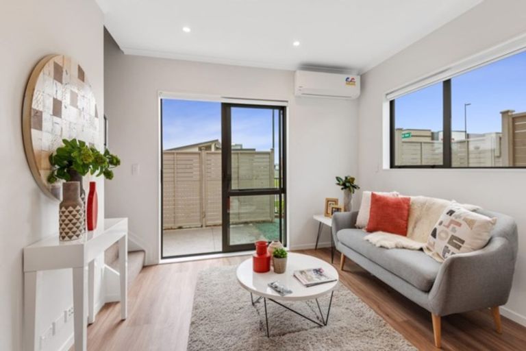 Photo of property in 37 Nganui Avenue, Takanini, 2112