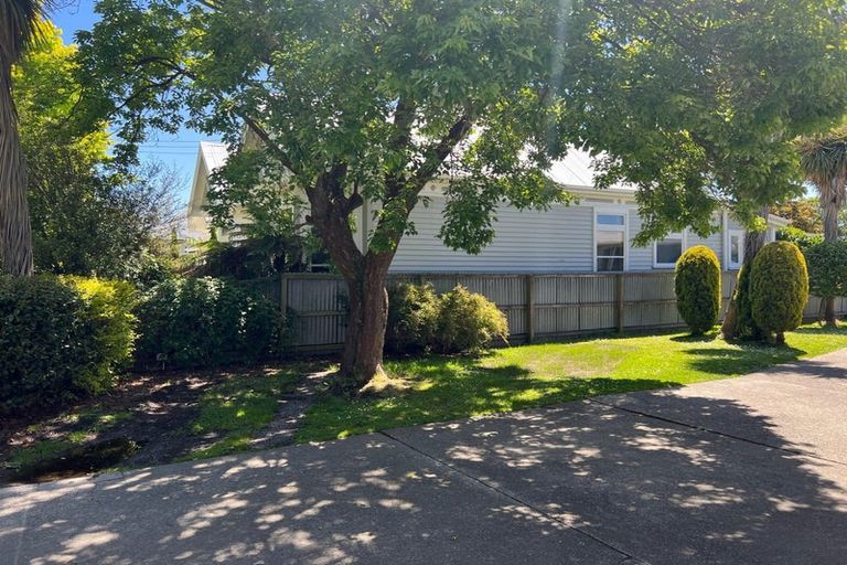 Photo of property in 1/23 Oxley Avenue, St Albans, Christchurch, 8014