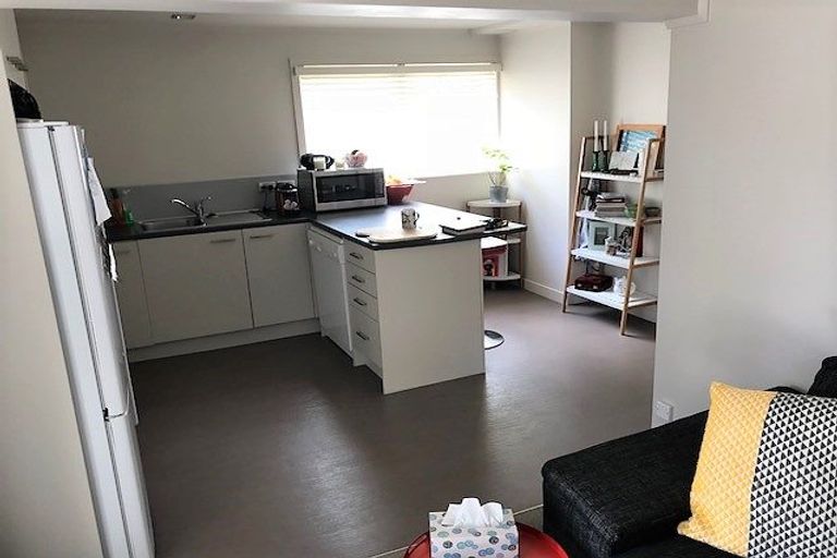 Photo of property in 1/35 Jaemont Avenue, Te Atatu South, Auckland, 0610