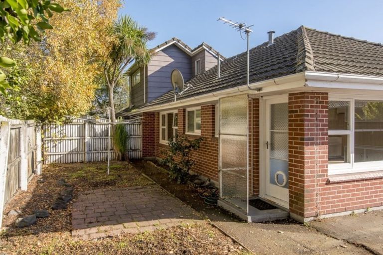 Photo of property in 3/7 Kipax Place, Riccarton, Christchurch, 8011