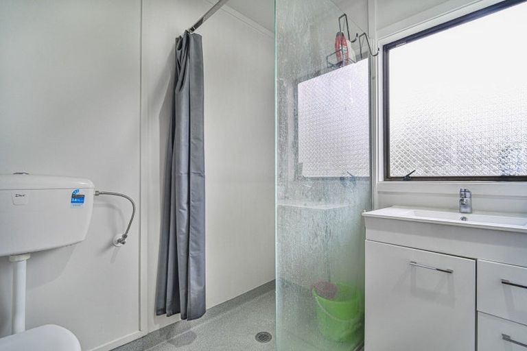 Photo of property in 2/708 Terrace Road, Parkvale, Hastings, 4122