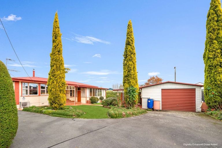 Photo of property in 44 Wentworth Street, East Gore, Gore, 9710