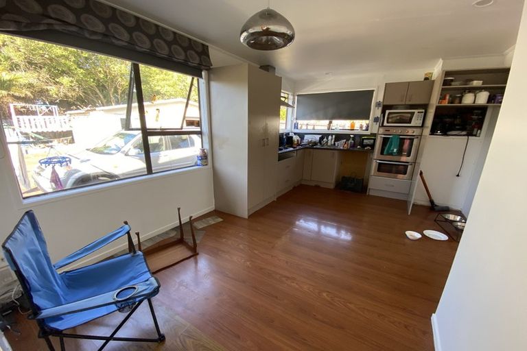 Photo of property in 6 Mayer Place, Ranui, Auckland, 0612