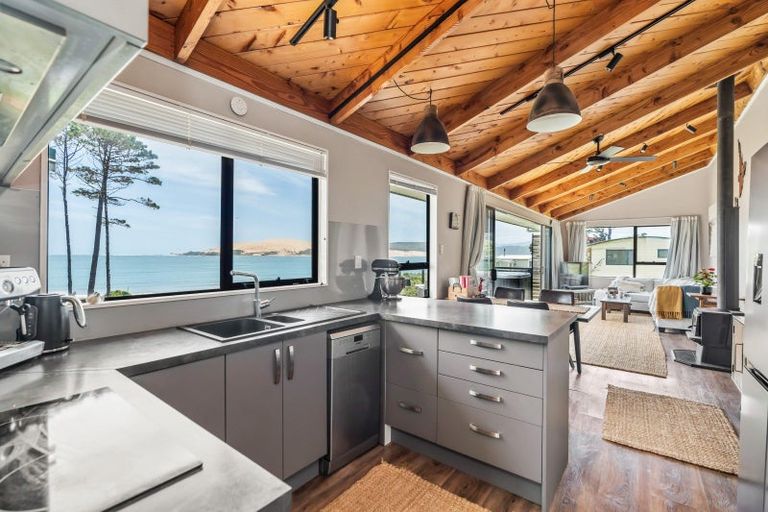 Photo of property in 270 Hokianga Harbour Drive, Omapere, Kaikohe, 0473
