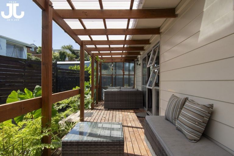 Photo of property in 110 Coopers Road, Gate Pa, Tauranga, 3112