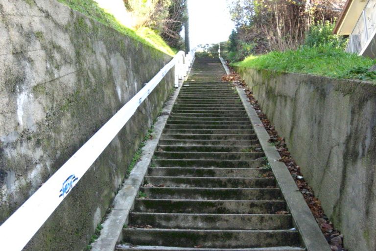 Photo of property in 4 Kyber Pass, North Dunedin, Dunedin, 9016