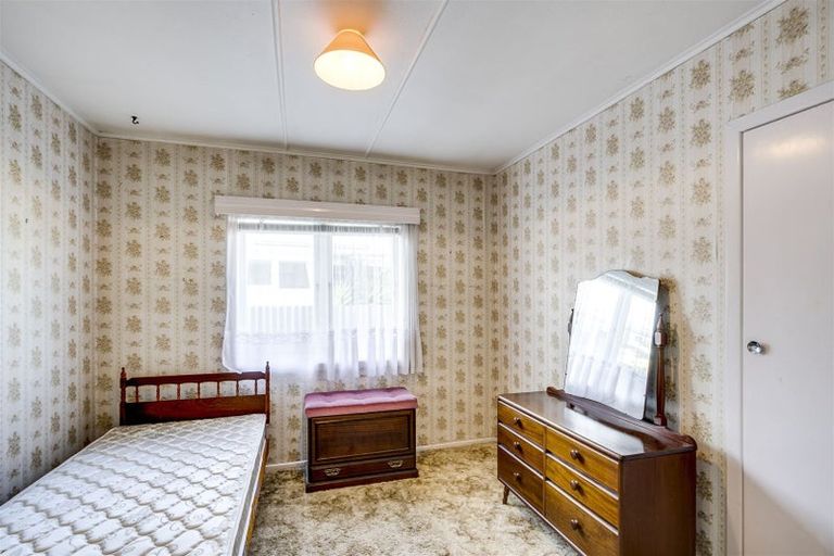 Photo of property in 413 Huia Street, Camberley, Hastings, 4120