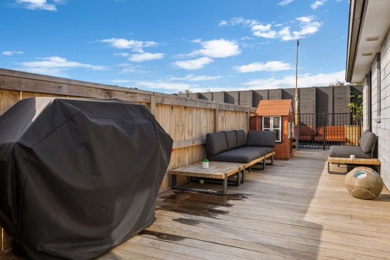 Photo of property in 136 Union Drive, Papamoa, 3118