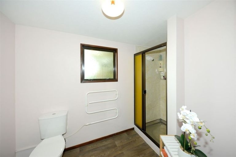 Photo of property in 4 Geraldo Place, Russley, Christchurch, 8042