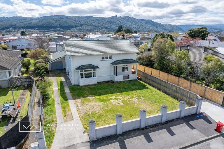 Photo of property in 74 Martin Street, Wallaceville, Upper Hutt, 5018