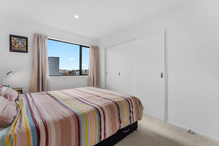 Photo of property in 9 Fuselage Road, Hobsonville, Auckland, 0616