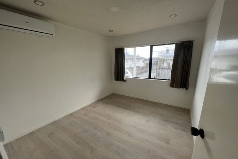 Photo of property in 160b Old Farm Road, Hamilton East, Hamilton, 3216