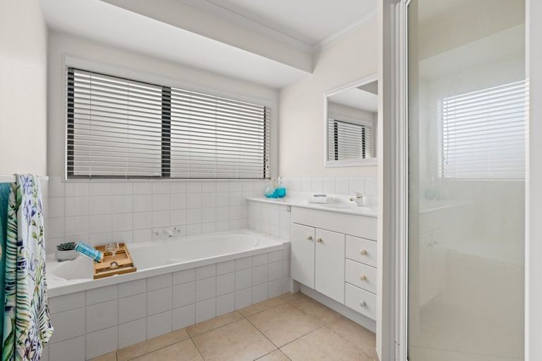 Photo of property in 11 Daviot Place, Te Kamo, Whangarei, 0112