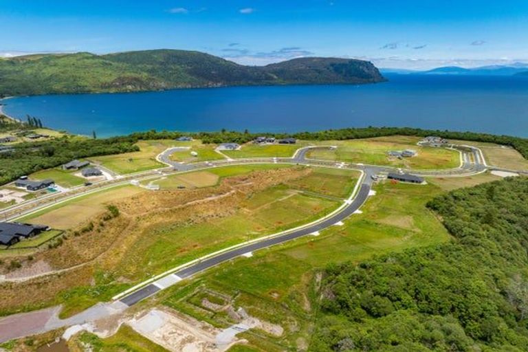 Photo of property in 50 Seven Oaks Drive, Kinloch, 3377