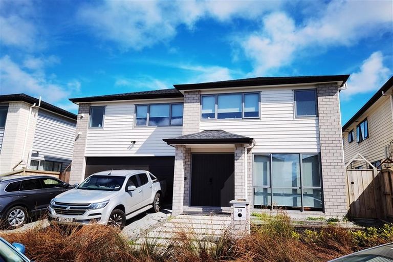 Photo of property in 19 Eastfield Avenue, Flat Bush, Auckland, 2019