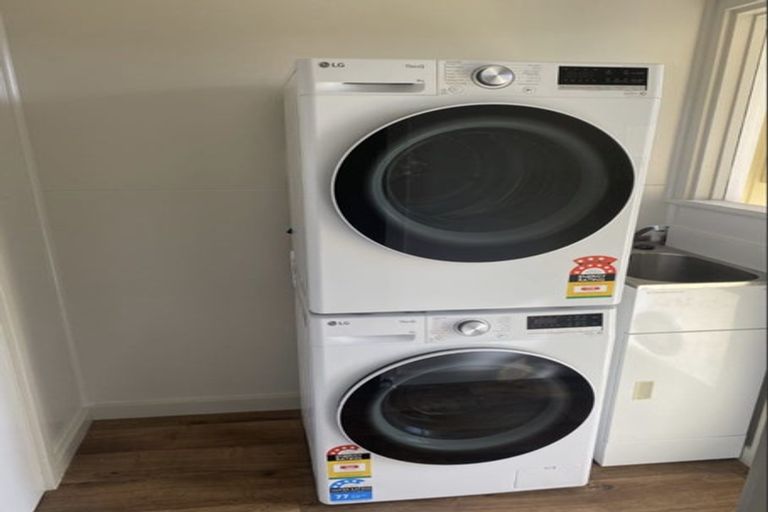 Photo of property in 234 Old Farm Road, Hamilton East, Hamilton, 3216