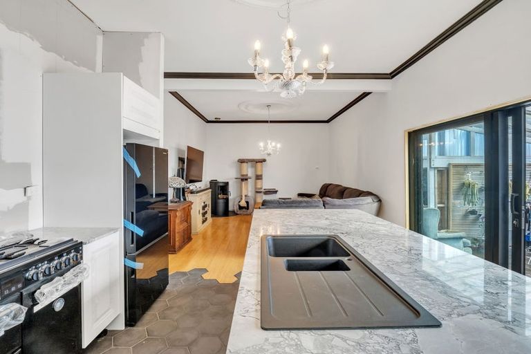 Photo of property in 2 Waitai Street, Castlecliff, Whanganui, 4501