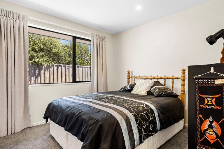 Photo of property in 14 Grey View Grove, Rangiora, 7400