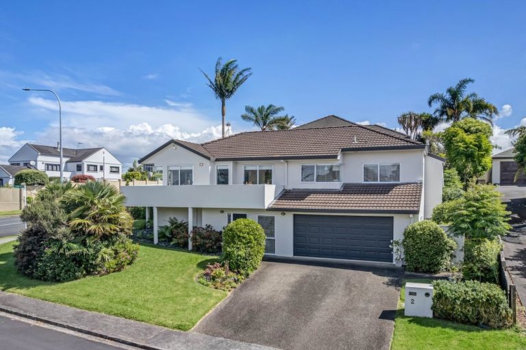 Photo of property in 2 Harbour Lights Close, West Harbour, Auckland, 0618