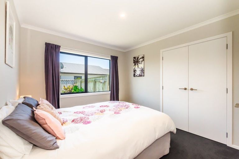 Photo of property in 5 Te Wiremu Lane, Otaki, 5512