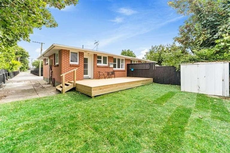 Photo of property in 2/49 Ward Street, Trentham, Upper Hutt, 5018