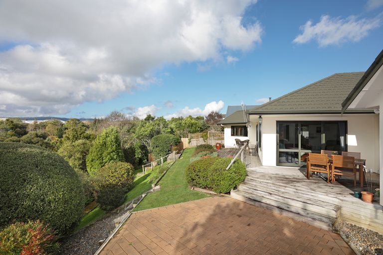 Photo of property in 149 Summerhill Drive, Fitzherbert, Palmerston North, 4410