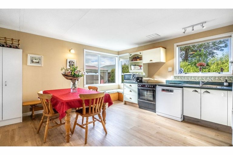 Photo of property in 330 Chelmsford Street, Waverley, Invercargill, 9810