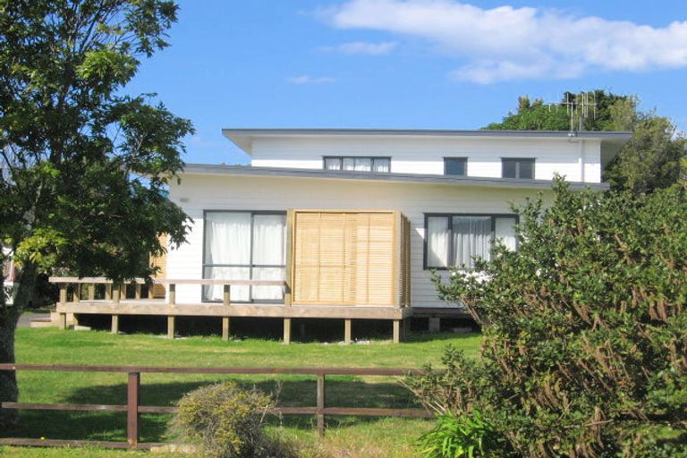 Photo of property in 116 Hauturu Street, Whangamata, 3620