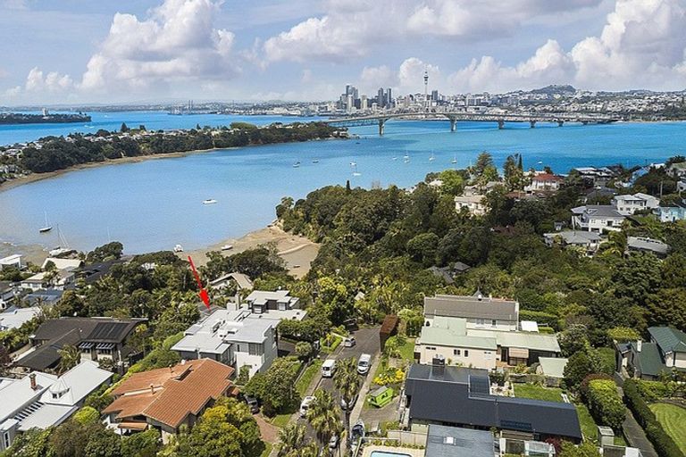 Photo of property in 5 Peregrine Place, Birkenhead, Auckland, 0626