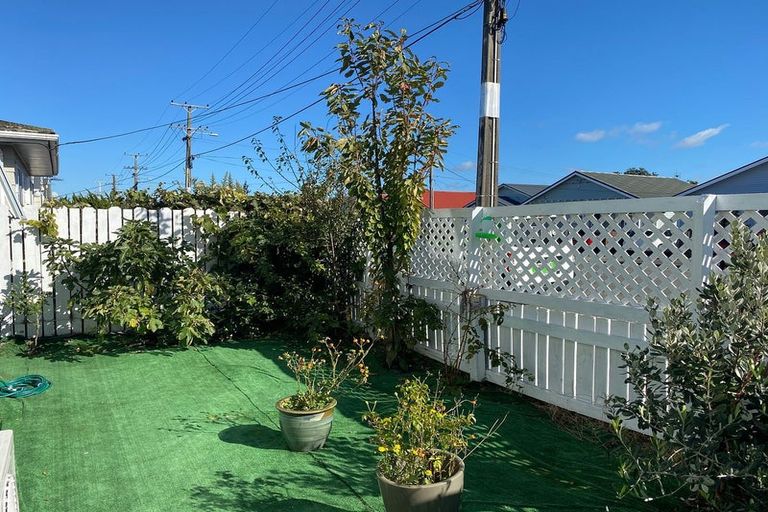 Photo of property in 26 Plunket Avenue, Petone, Lower Hutt, 5012
