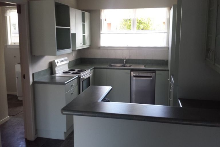 Photo of property in 6 Stretton Street, Bishopdale, Christchurch, 8053