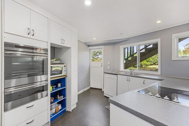 Photo of property in 87 Warren Road, Raglan, 3295