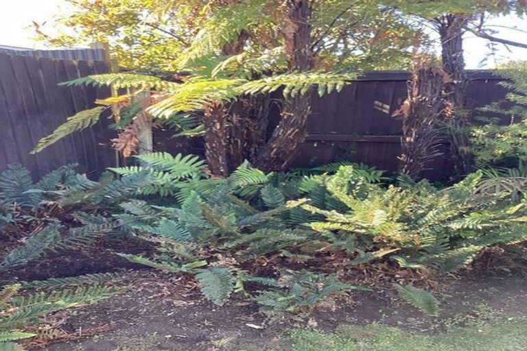 Photo of property in 1/73a Garreg Road, Bryndwr, Christchurch, 8052