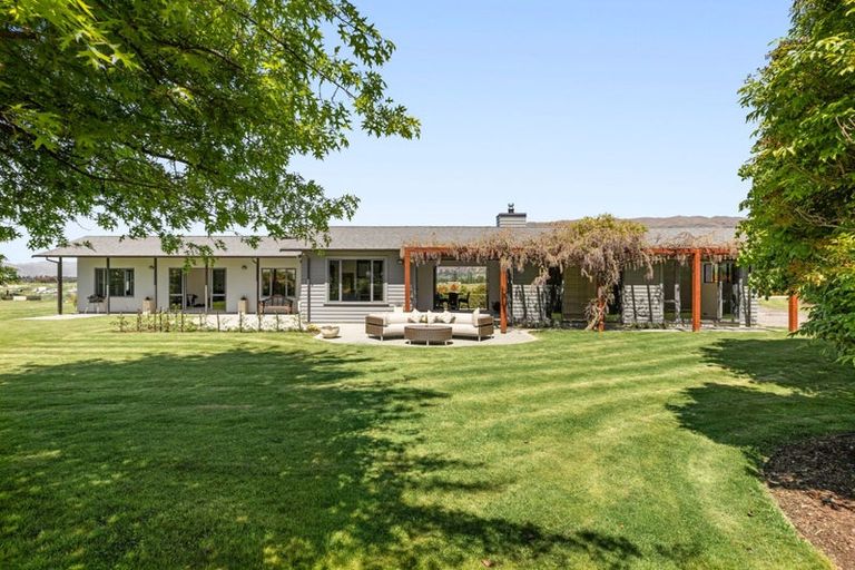 Photo of property in 5 Ironview Lane, Wanaka, 9382