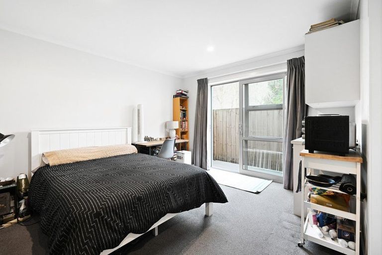 Photo of property in 2/5 Teddy Street, Whitiora, Hamilton, 3200