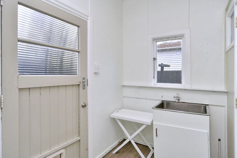 Photo of property in 36 Hopkins Street, Woolston, Christchurch, 8023