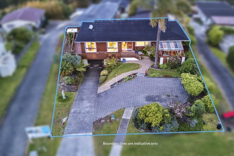 Photo of property in 51 Spence Road, Henderson, Auckland, 0612