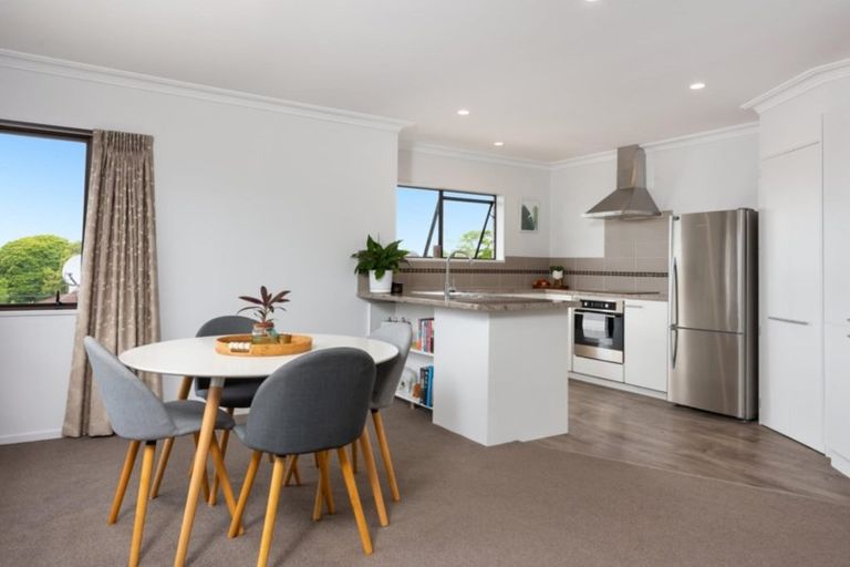 Photo of property in 9 Jefferson Place, Brookfield, Tauranga, 3110