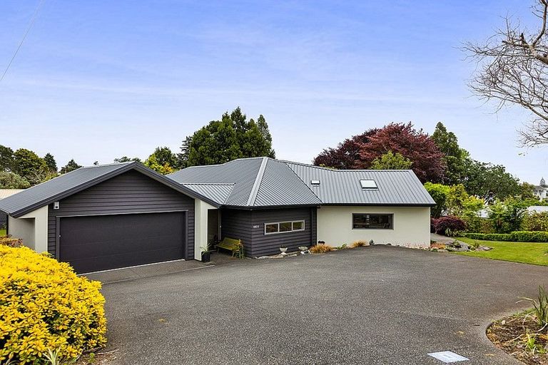 Photo of property in 184b Seaview Road, Westown, New Plymouth, 4310