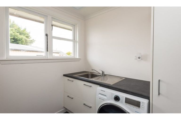 Photo of property in 9 Bronwyn Street, Mairehau, Christchurch, 8052