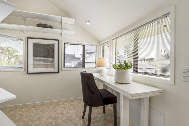 Photo of property in 3 Rata Road, Devonport, Auckland, 0624