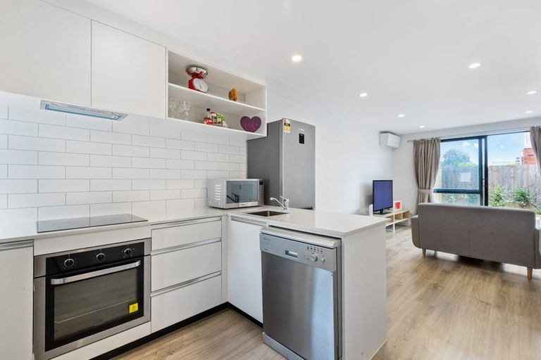 Photo of property in 3 Ivy Nola Way, Henderson, Auckland, 0612