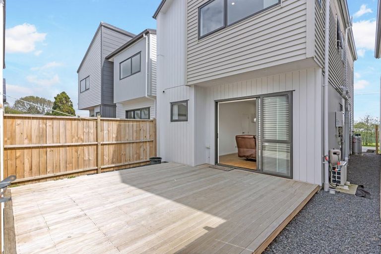 Photo of property in 139 Grove Road, Papakura, 2110