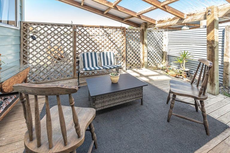 Photo of property in 106 Hinau Street, Castlecliff, Whanganui, 4501