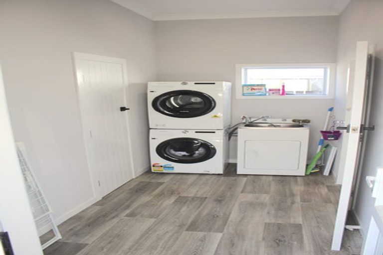 Photo of property in 87 Robertson Street, Richmond, Invercargill, 9810