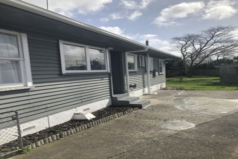 Photo of property in 28 Northolt Road, Fairview Downs, Hamilton, 3214