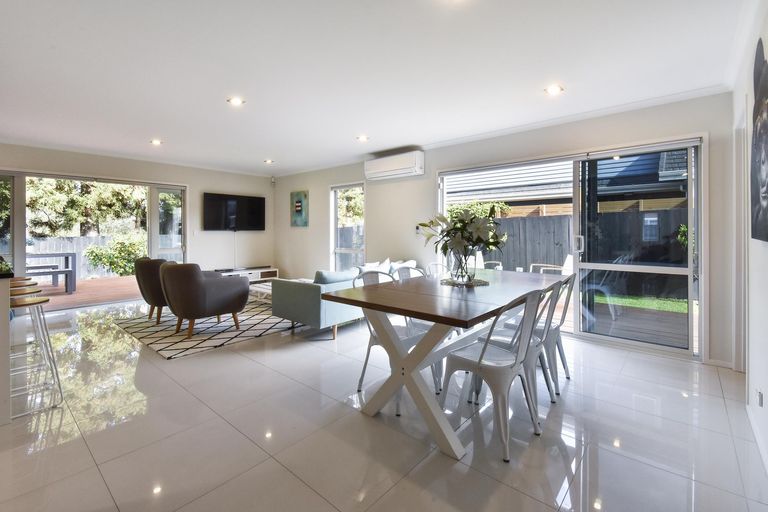 Photo of property in 20 Wawatai Drive, Karaka, Papakura, 2113